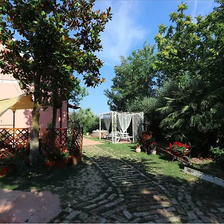 Villino Maria * Montecosaro (Marche)